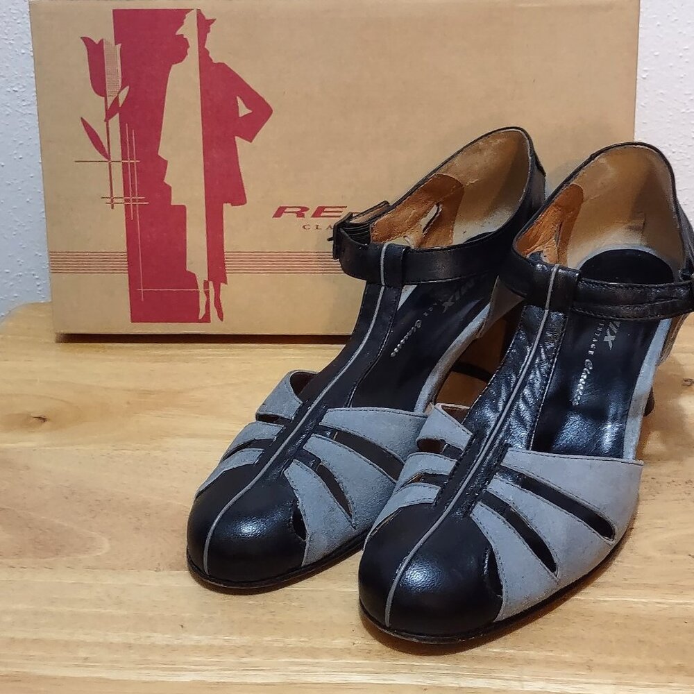 Re-Mix Balboa 2 Black and Gray Leather and Suede Vintage Classic Shoes Size 8